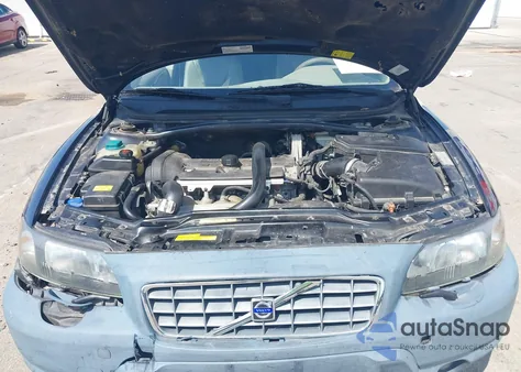 2004 Volvo Xc70 2.5T z USA, uszkodzony, nr VIN YV1SZ59H141156921